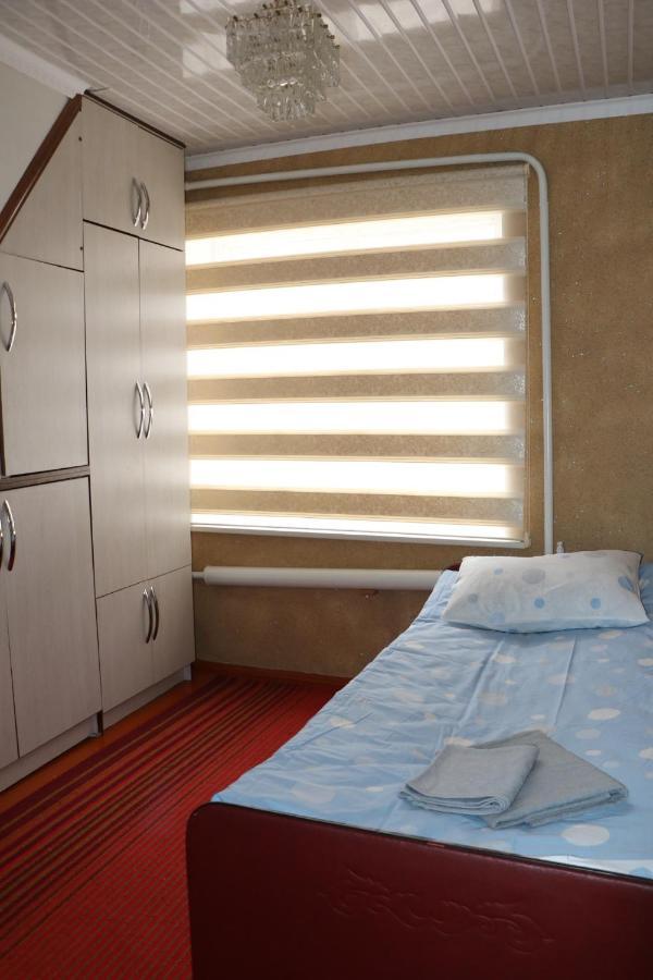 Guest House Baiel Bokonbayevo Екстер'єр фото