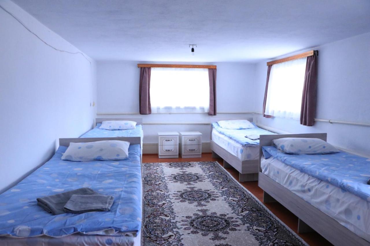 Guest House Baiel Bokonbayevo Екстер'єр фото